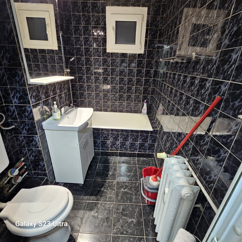 1 Decembrie 1918, bulevard, metrou.